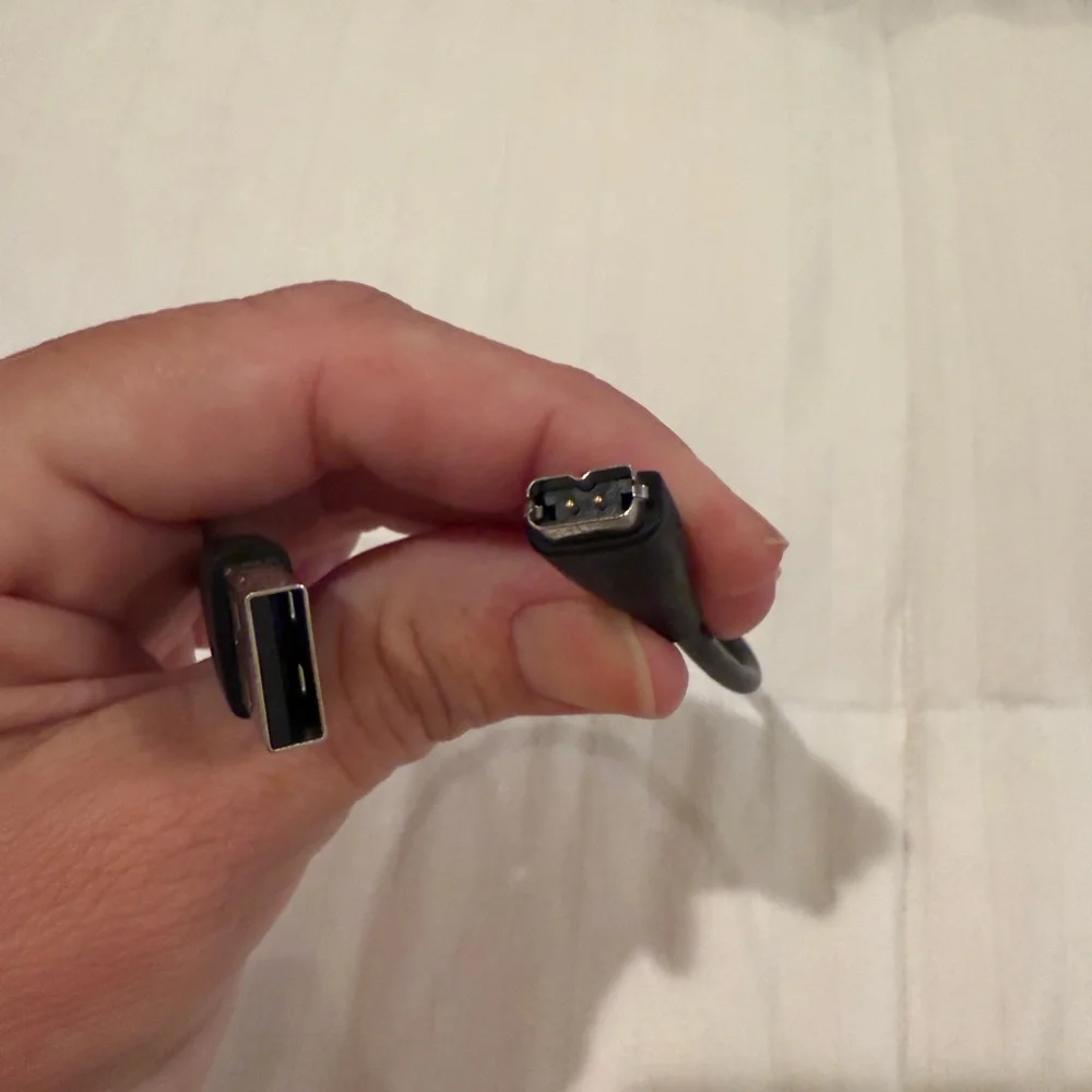 Fitbit charge hr charging cable original name brand